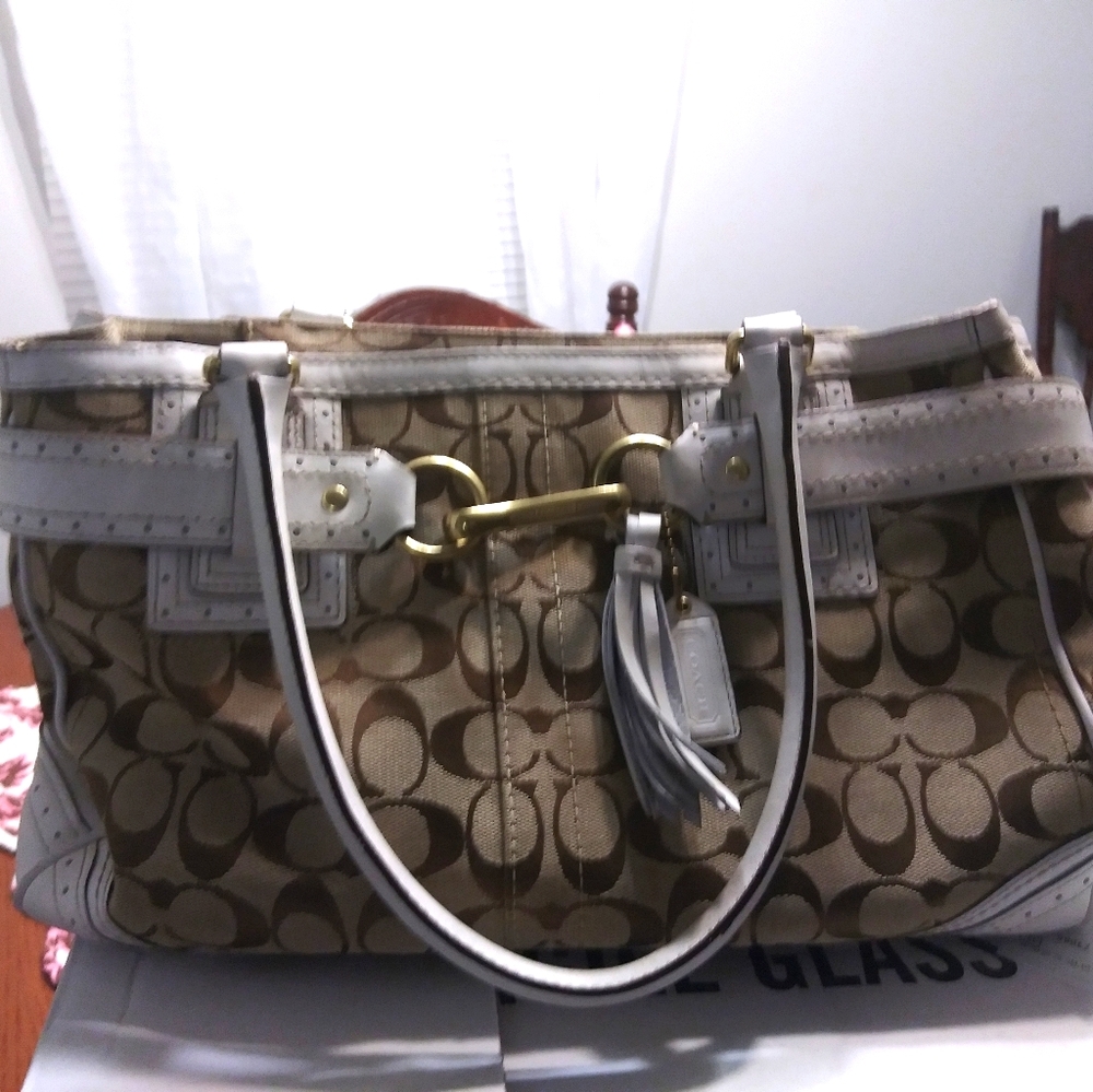 Coach handbag